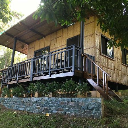 Villa Native House With Beautiful Pool Bagac Esterno foto