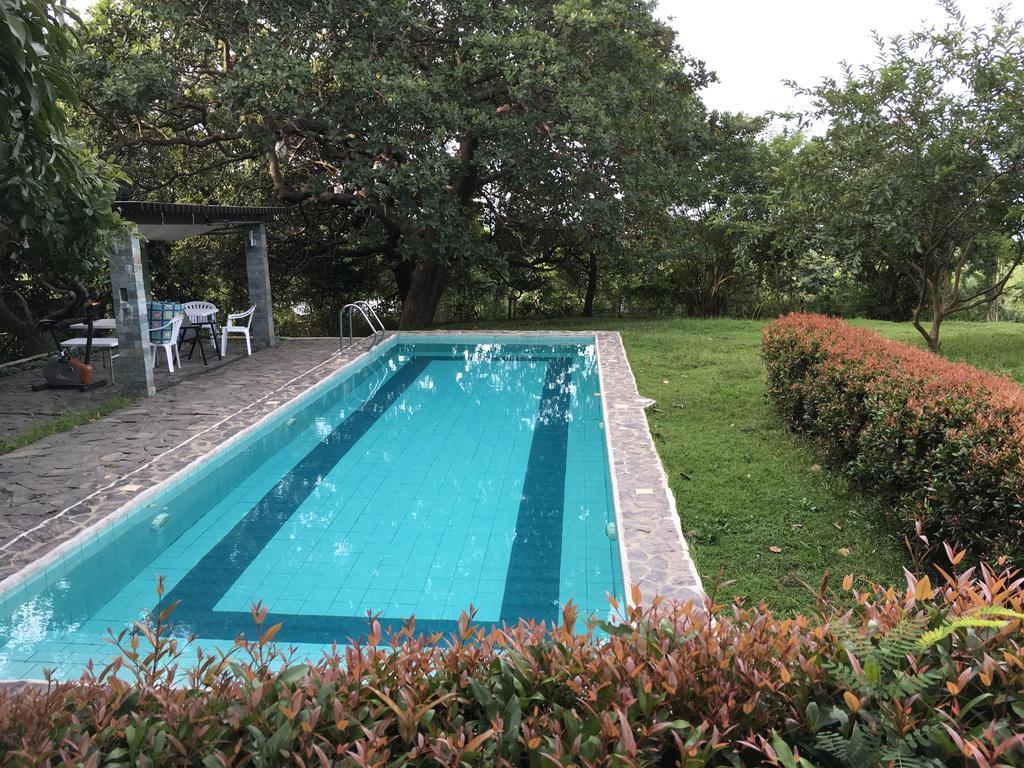 Villa Native House With Beautiful Pool Bagac Esterno foto