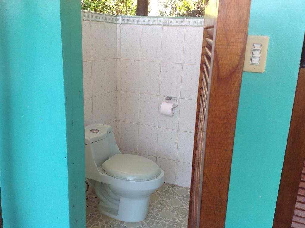 Villa Native House With Beautiful Pool Bagac Esterno foto