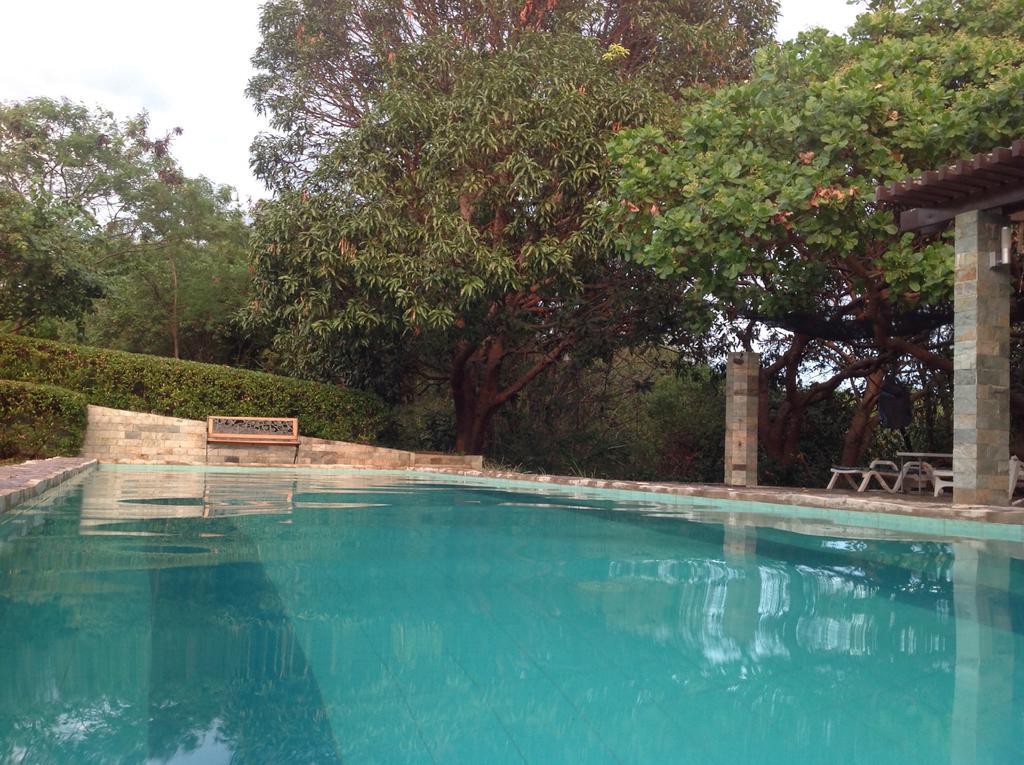 Villa Native House With Beautiful Pool Bagac Esterno foto