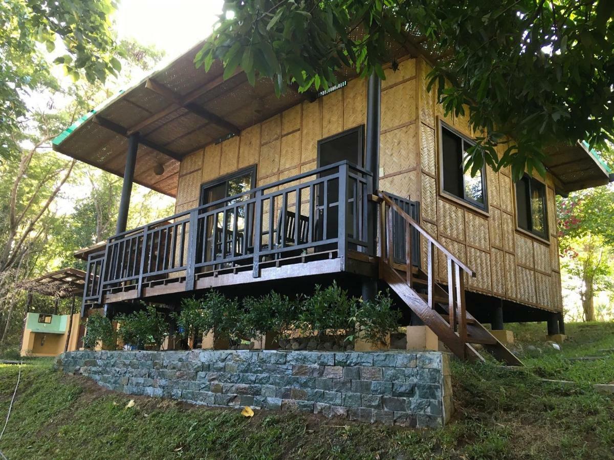 Villa Native House With Beautiful Pool Bagac Esterno foto