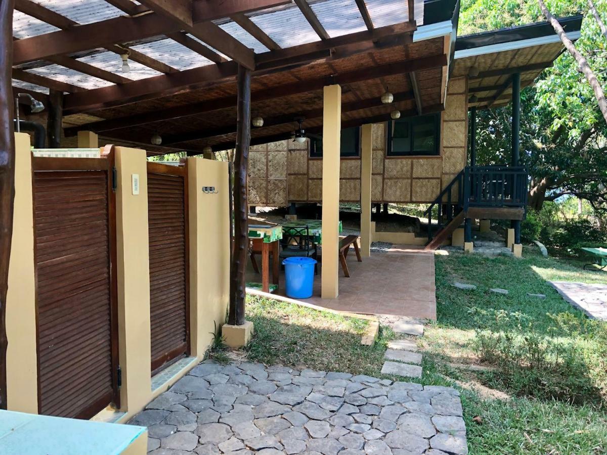 Villa Native House With Beautiful Pool Bagac Esterno foto