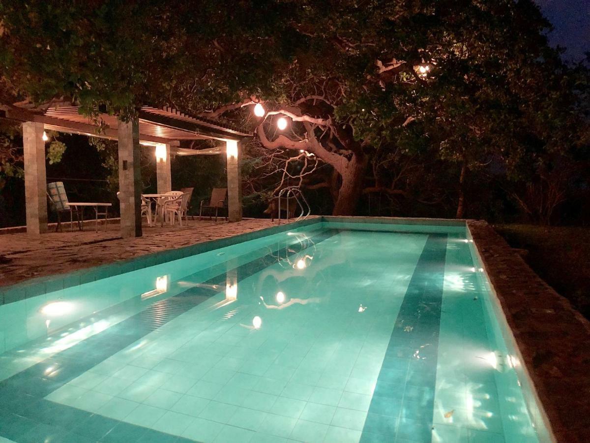 Villa Native House With Beautiful Pool Bagac Esterno foto